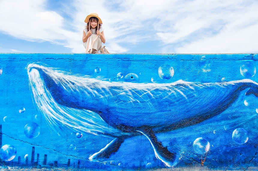 超絶エモい！引田港の湾岸アートがこの夏人気フォトスポットになる予感