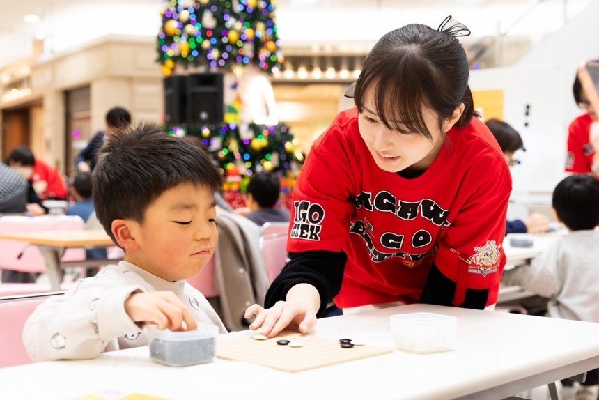 プロ棋士と囲碁で遊ぼう！「香川囲碁フェスティバル2025」イオンモール高松で開催（12/14）