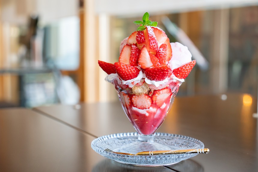 とれたて女峰いちごたっぷり！苺農家の「いちごづくしパフェ」新発売