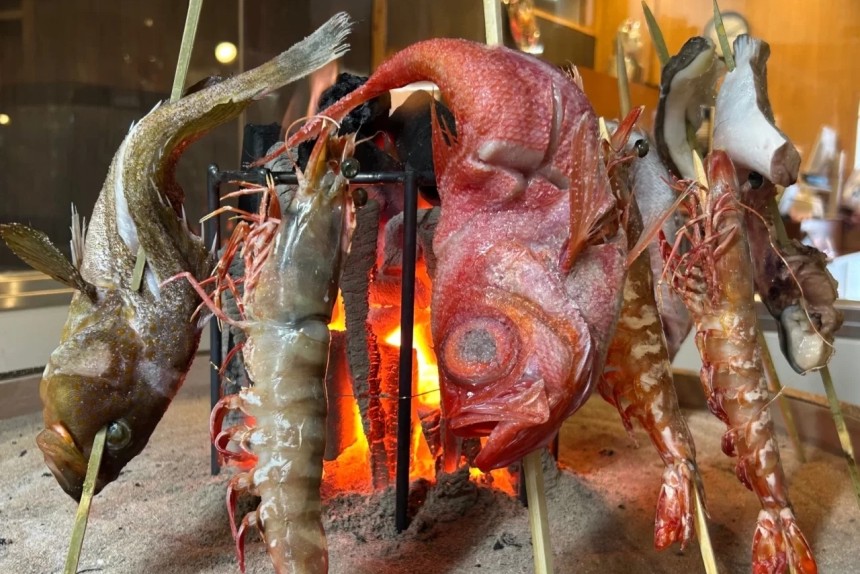 瀬戸内の魅力満載！劇場型レストラン「活魚・演舞 瀬戸パーク」宇多津町にオープン！